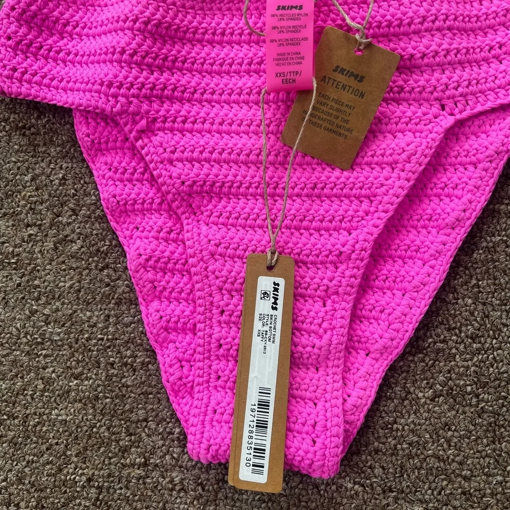 NWT‎ Skims Crochet Pink Bathing Suit Bottom Taffy Pink Size XXS